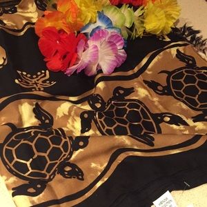 Hawaiian sarong